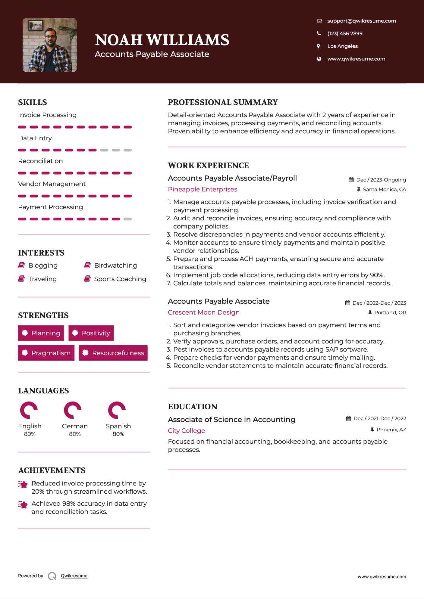 Accounts Payable Associate/Payroll Resume Sample