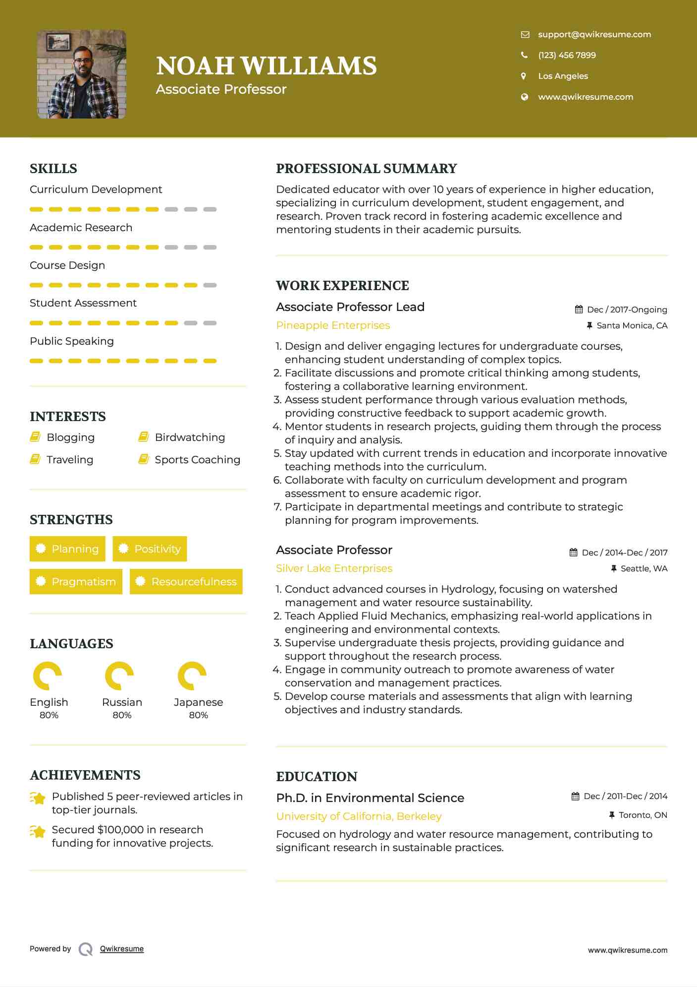 Associate Professor Lead Resume Example