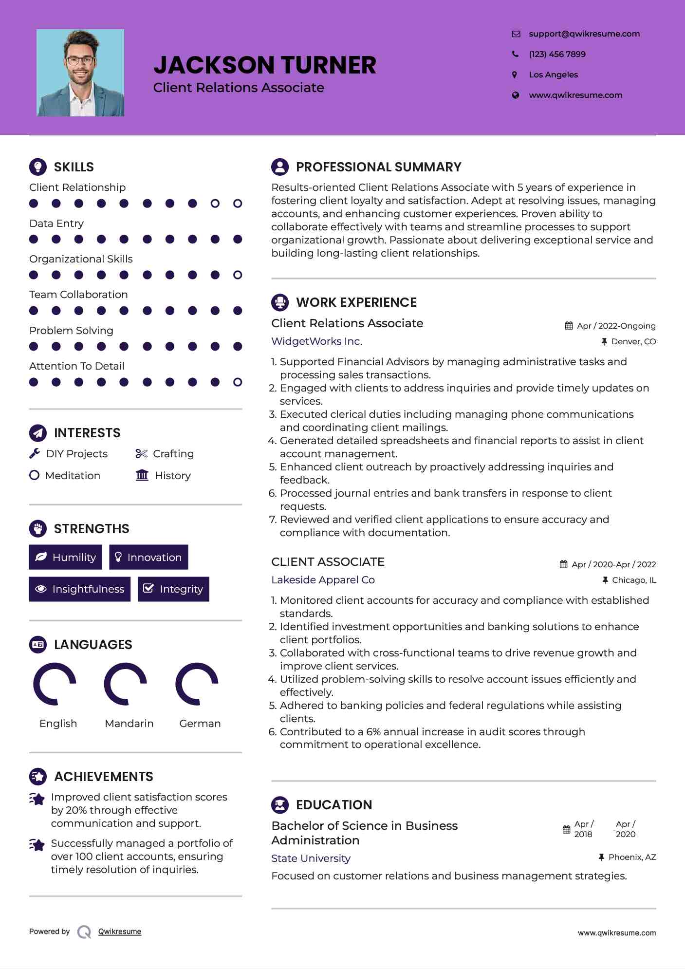 Client Relations Associate Resume Sample