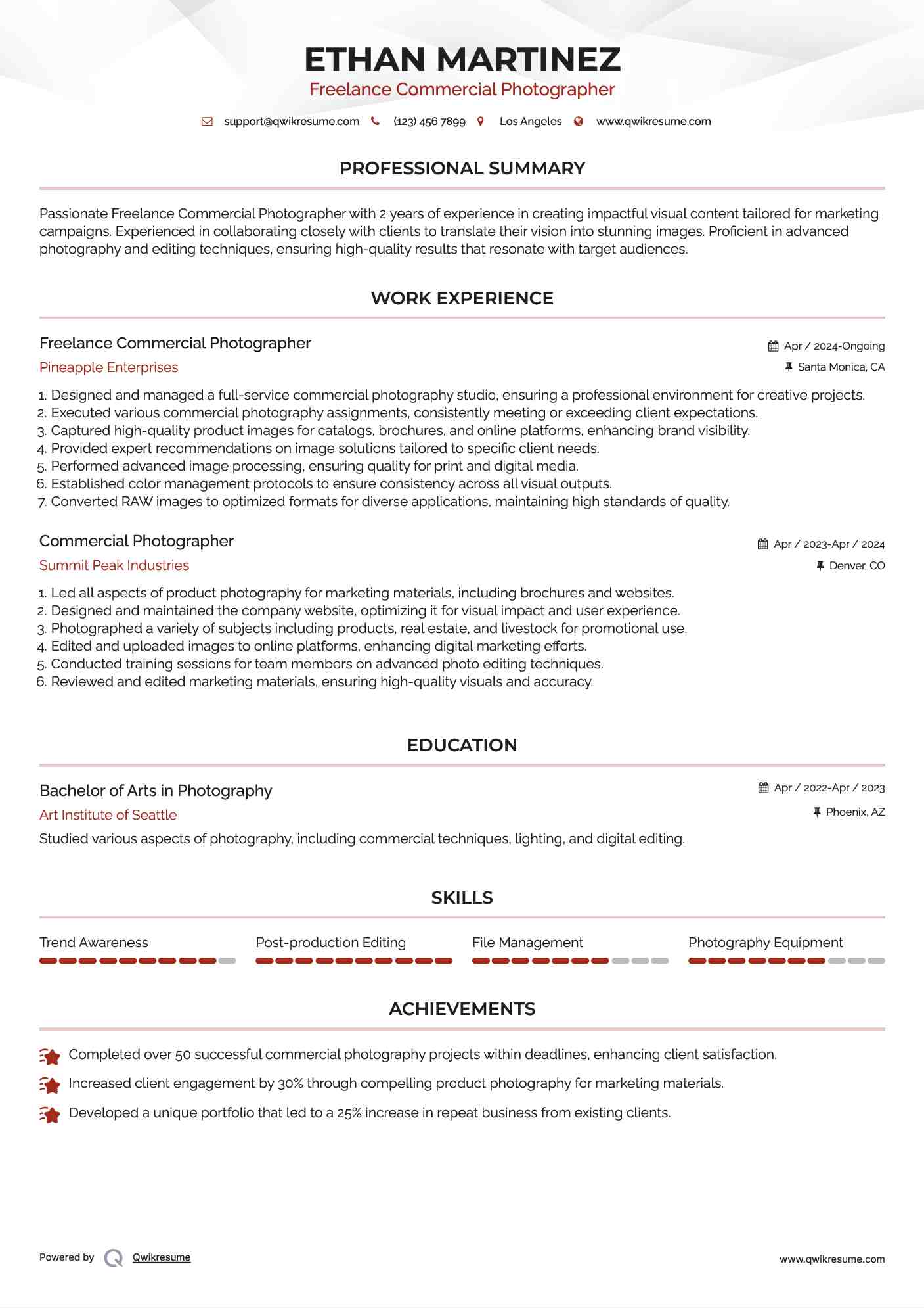 Freelance Commercial Photographer Resume Example