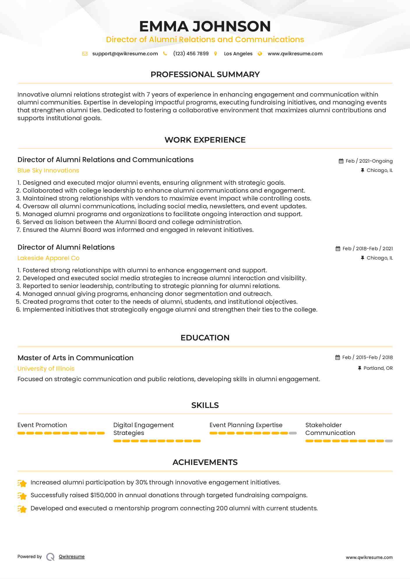 Director of Alumni Relations and Communications Resume Example