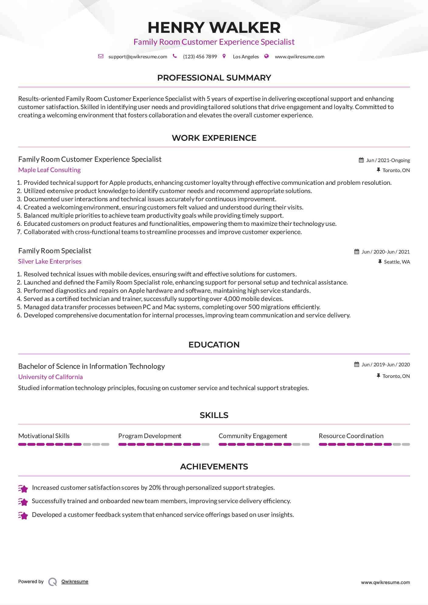 Family Room Customer Experience Specialist Resume Example