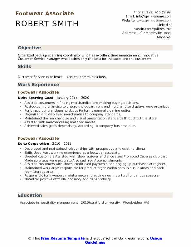 Footwear Associate Resume Samples QwikResume