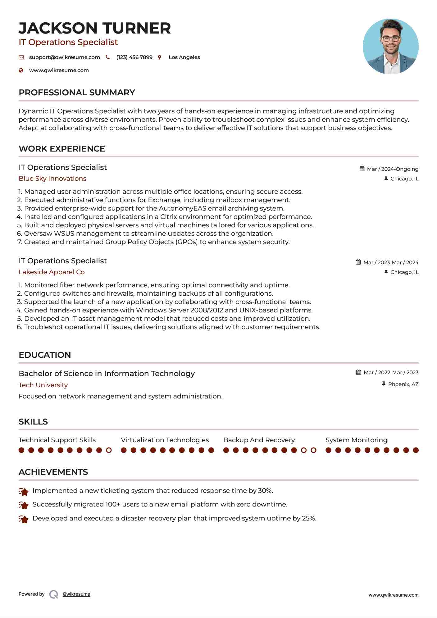 IT Operations Specialist Resume Example