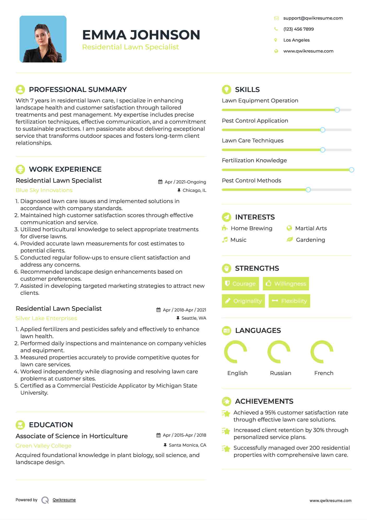 Residential Lawn Specialist Resume Example