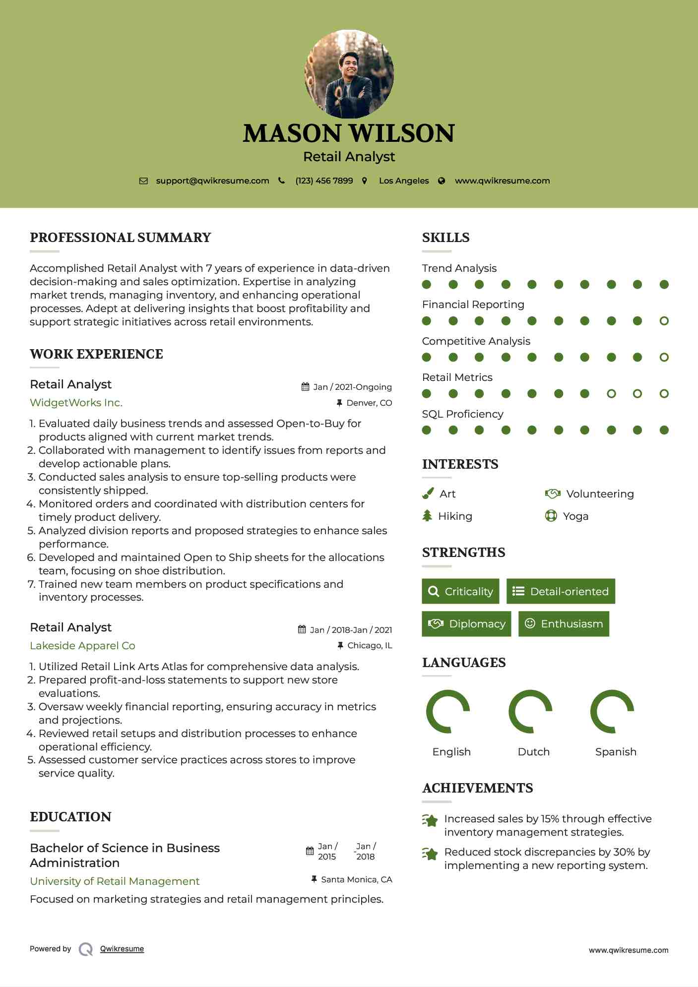 Retail Analyst Resume Template