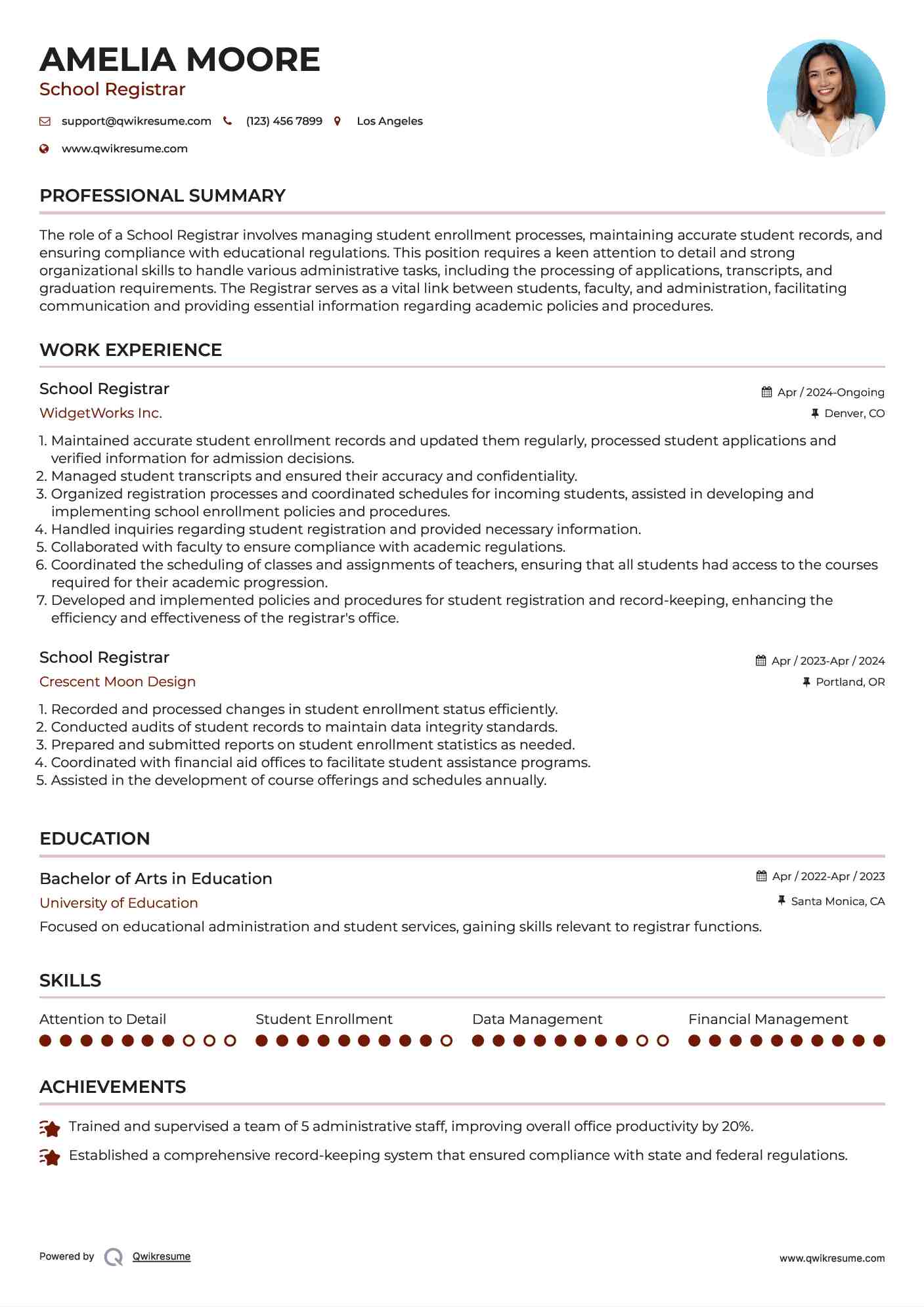 School Registrar Resume Example