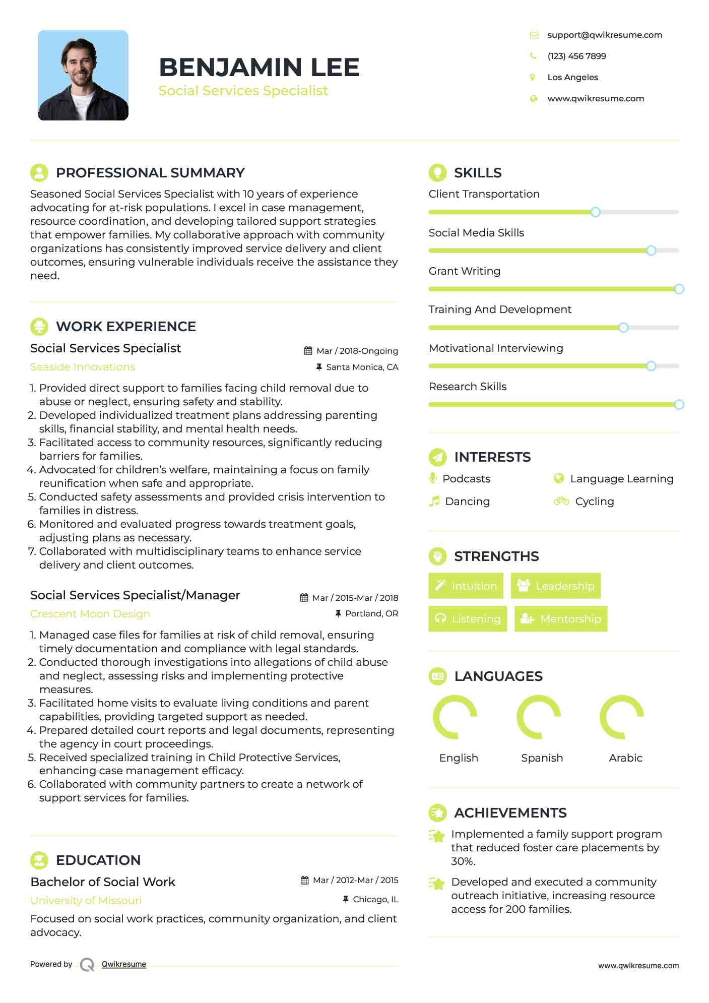 Social Services Specialist Resume Sample