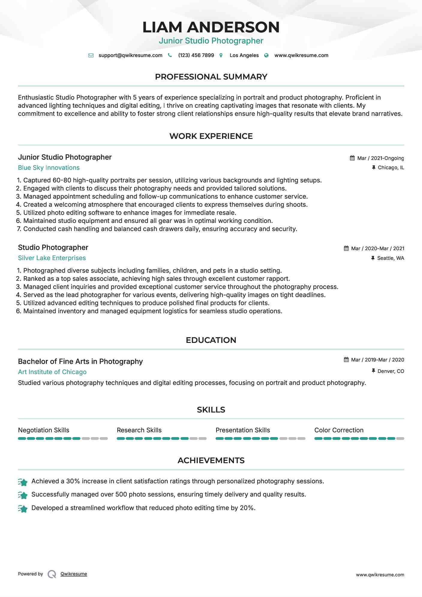 Junior Studio Photographer Resume Example